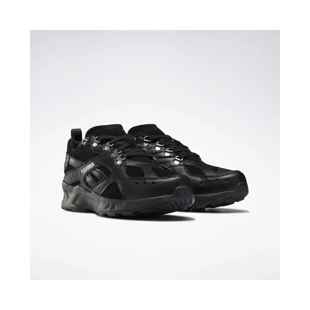 Reebok Pleasures Aztrek “BLACK/WHITE” (DV9922-13)