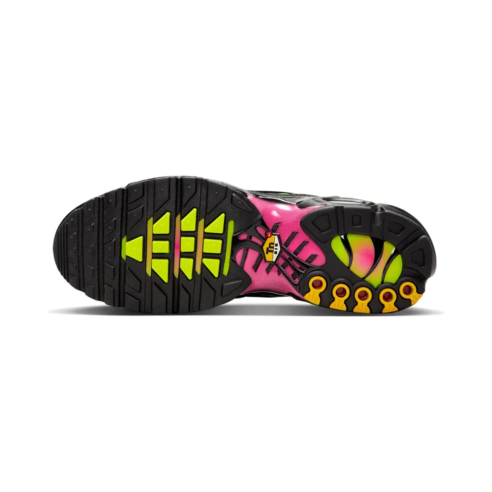 Nike Air Max Plus “Hyper Pink Volt Black” (DM0032-027)