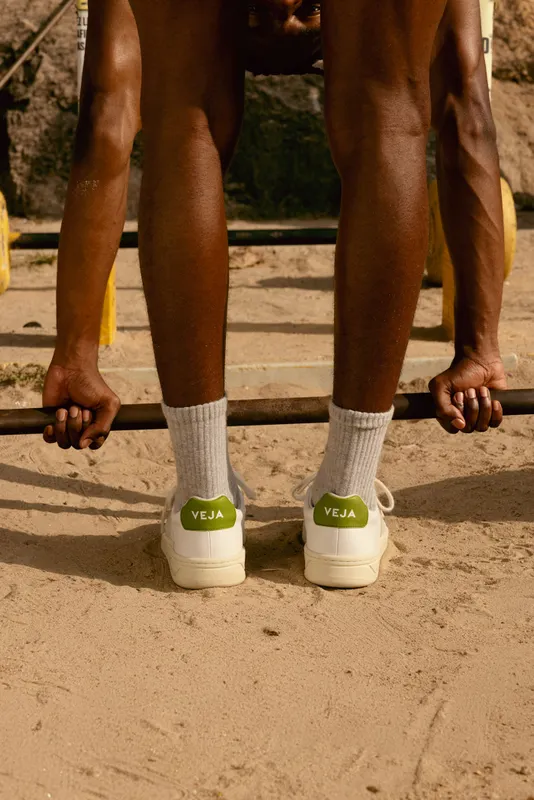 veja-sneaker UC0703878A