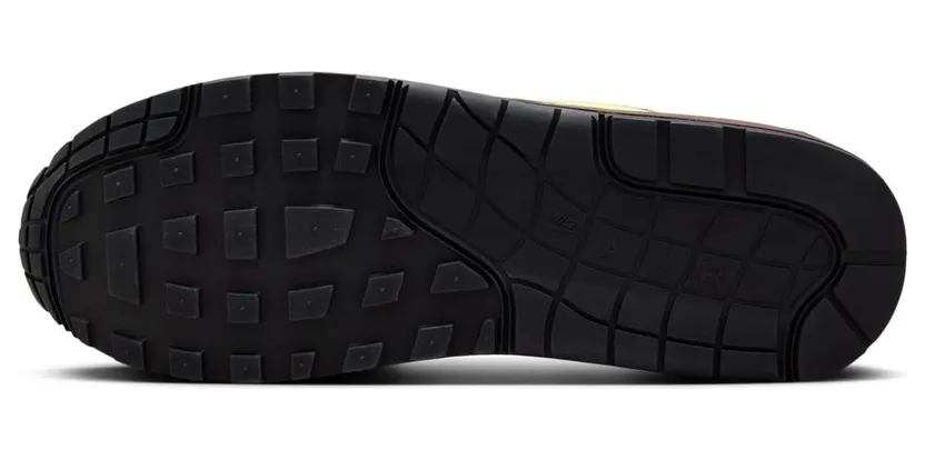 nike-air-max FN8358-200