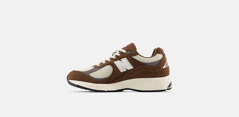 New Balance 2002R “Brown / Beige” (M2002RHS)