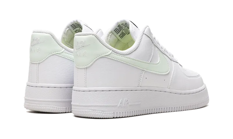 Nike AIR FORCE 1 ’07 NEXT NATURE “Barely Green” (DN1430-103)