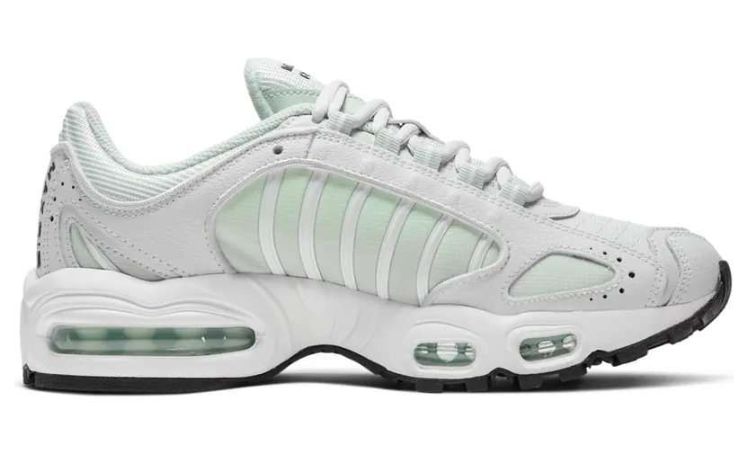 nike-air-max CK2600-001