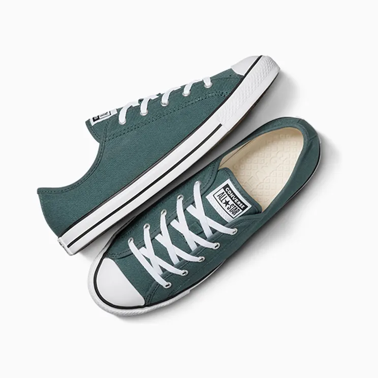 converse-chuck-taylor-all-star A12566C