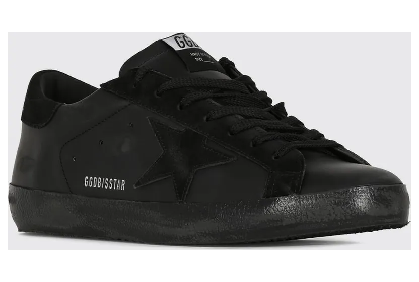 Golden goose Super-Star Trainers in Calfskin Leather with Distressed Effect Black (GMF00101F00799190100)