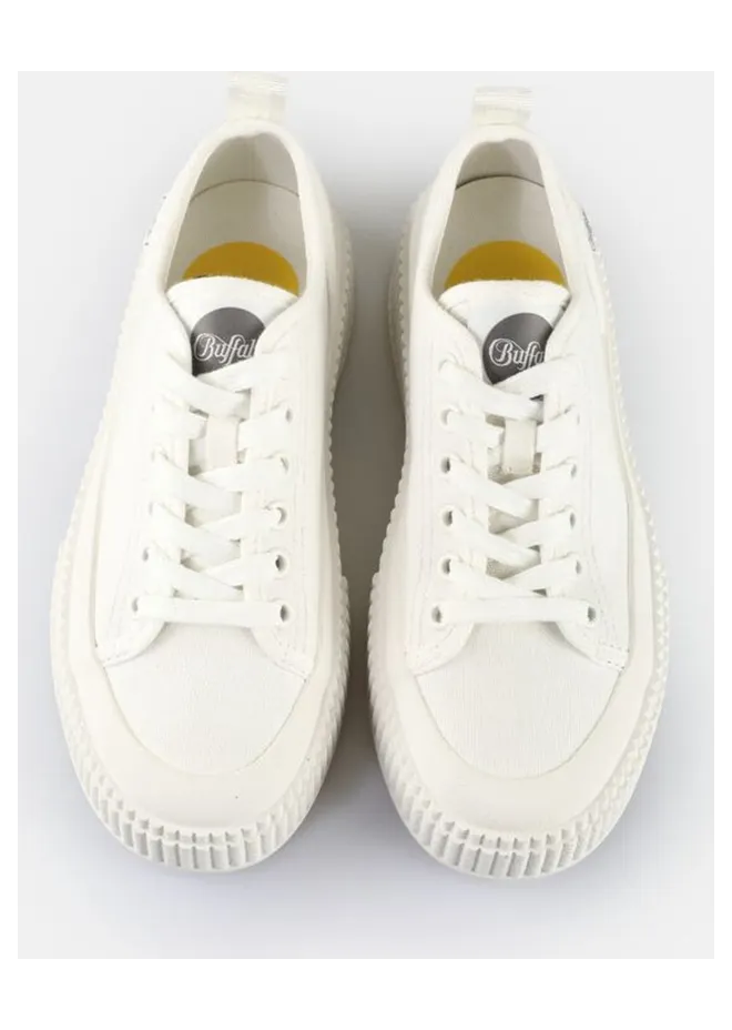 buffalo-sneaker 1636393