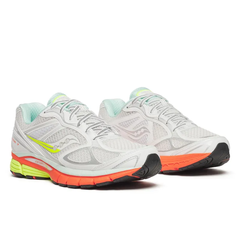 SAUCONY ProGrid Guide 7 “White / Multi” (S70936-31)