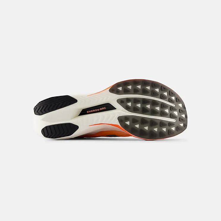 new-balance-fuelcell-supercomp MRCELNY5