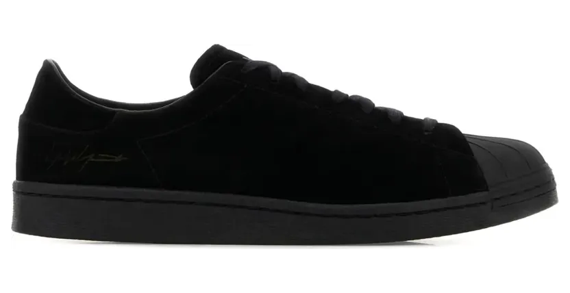 Kuro Superstar suède “Black” (JS4375)