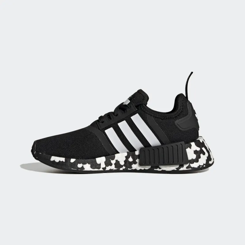 Adidas NMD_R1 Core Black / Core Black / Cloud White (GW9594)
