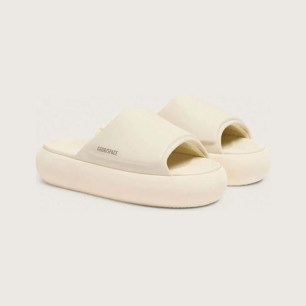 Golden Goose Space-Star Slip-Ons In White Leather (GWF00567.F007813.15344) (2)