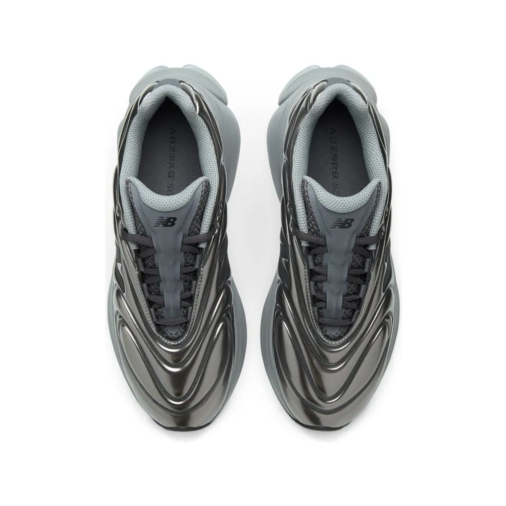 New Balance 5030 “Metallic Silver Grey” (U503069C)