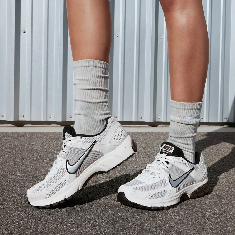 nike-air-zoom FJ2028-001
