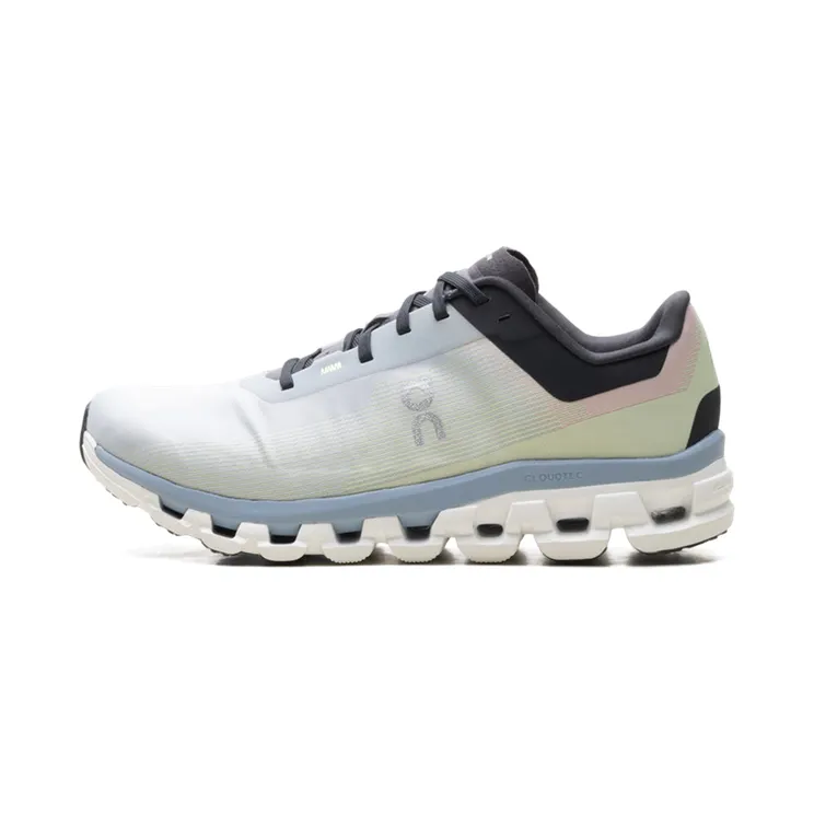 On Running Cloudflow 4 “Glacier Chambray” (3MD30101503)