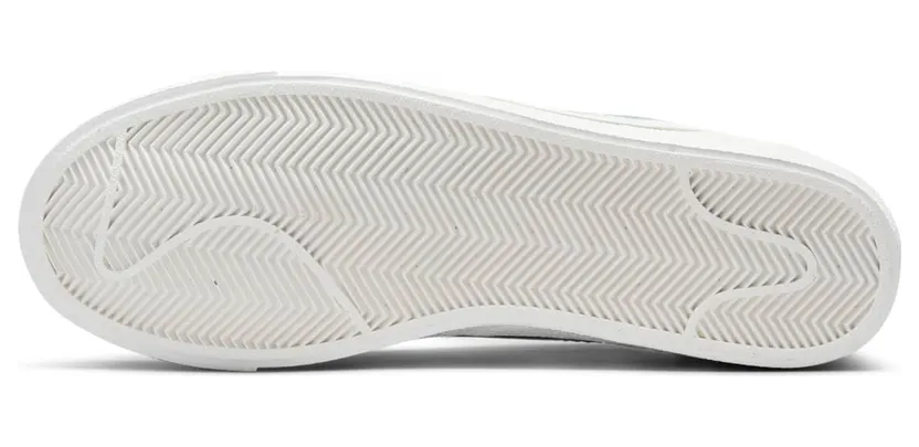 nike-blazer DV6484-100