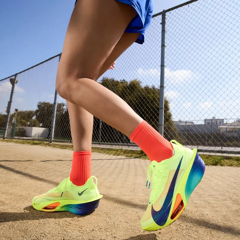 nike-alphafly FD8315-700