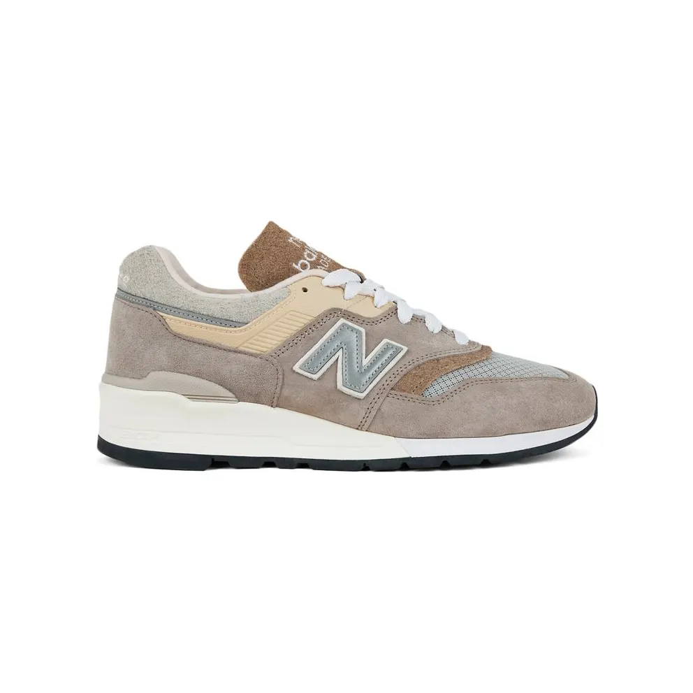 New Balance 997 “Made in USA – Light Mushroom / Mirage Grey” (U997MG)