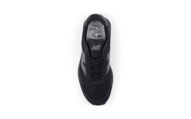 New Balance 370 Black (GS370-BB)