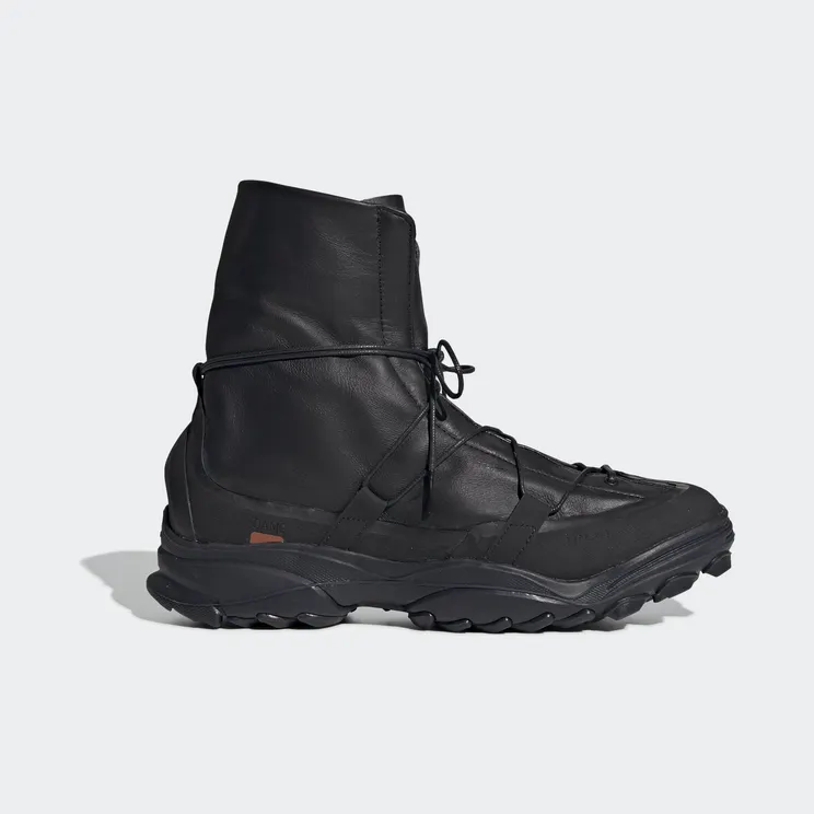 Adidas Type O-3 Triple Black (EF7563)
