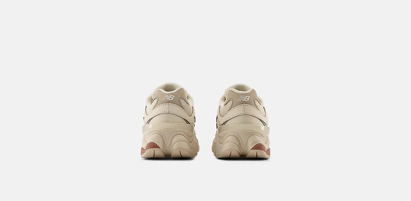New Balance 9060 GS “Bone Sparrow” (GC9060GC)