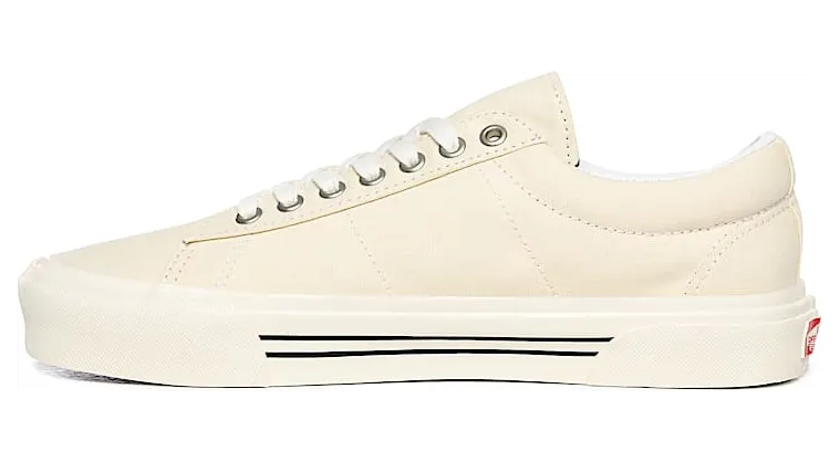 vans-sid VN0A4BTX25F