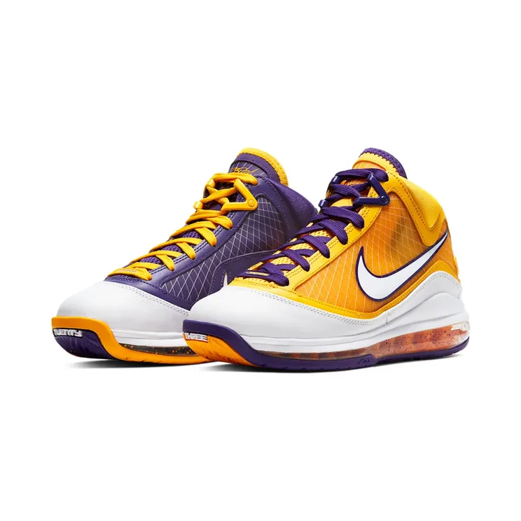 nike-lebron-7 DA3203-500