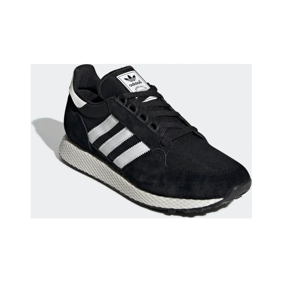 adidas Forest Grove Core Black / Cloud White / Chalk White (EE5834)