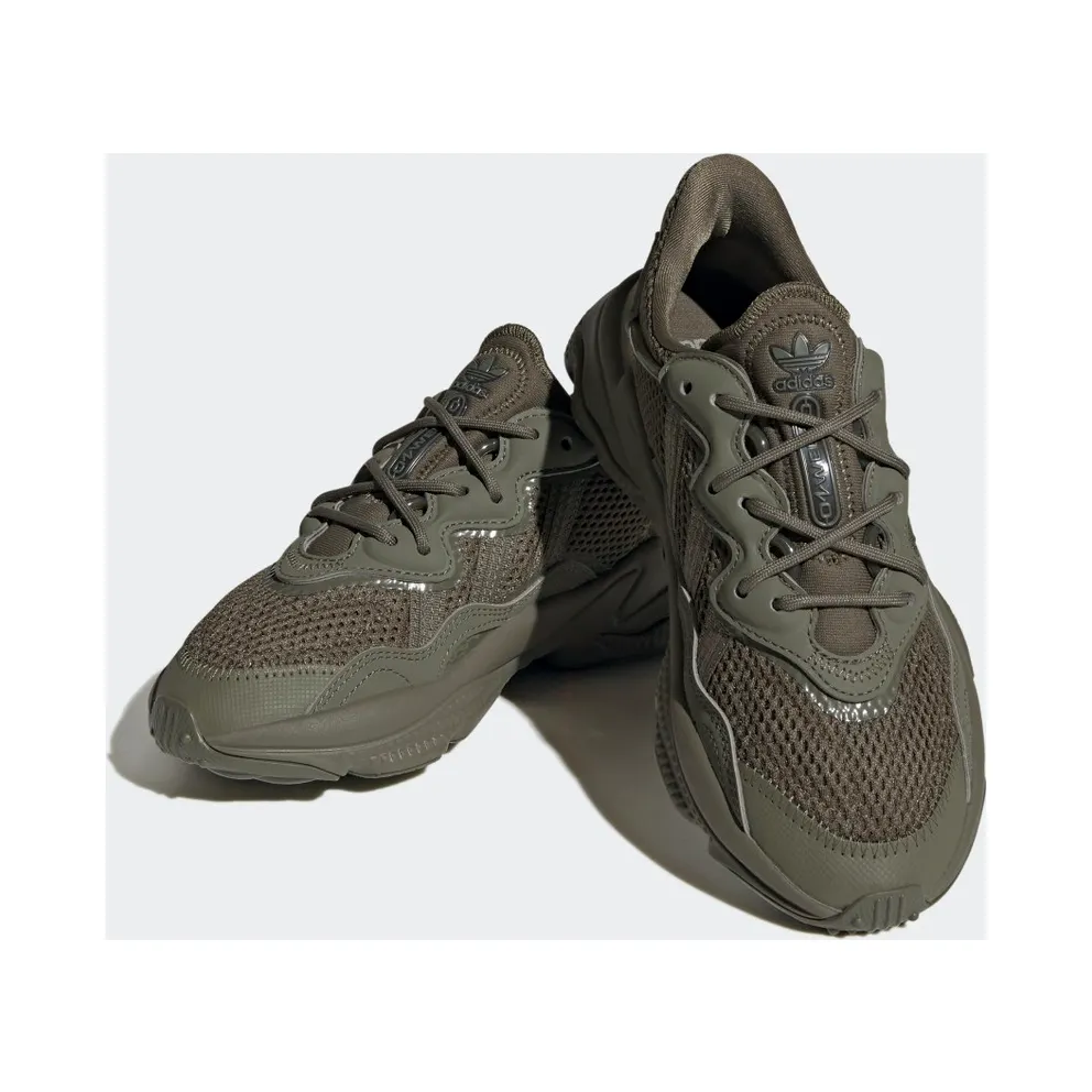 Adidas OZWEEGO Olive Strata / Olive Strata / Cloud White (HQ1622)