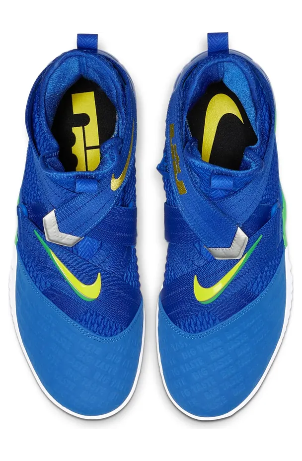 nike-lebron-soldier-12 AV3812-400