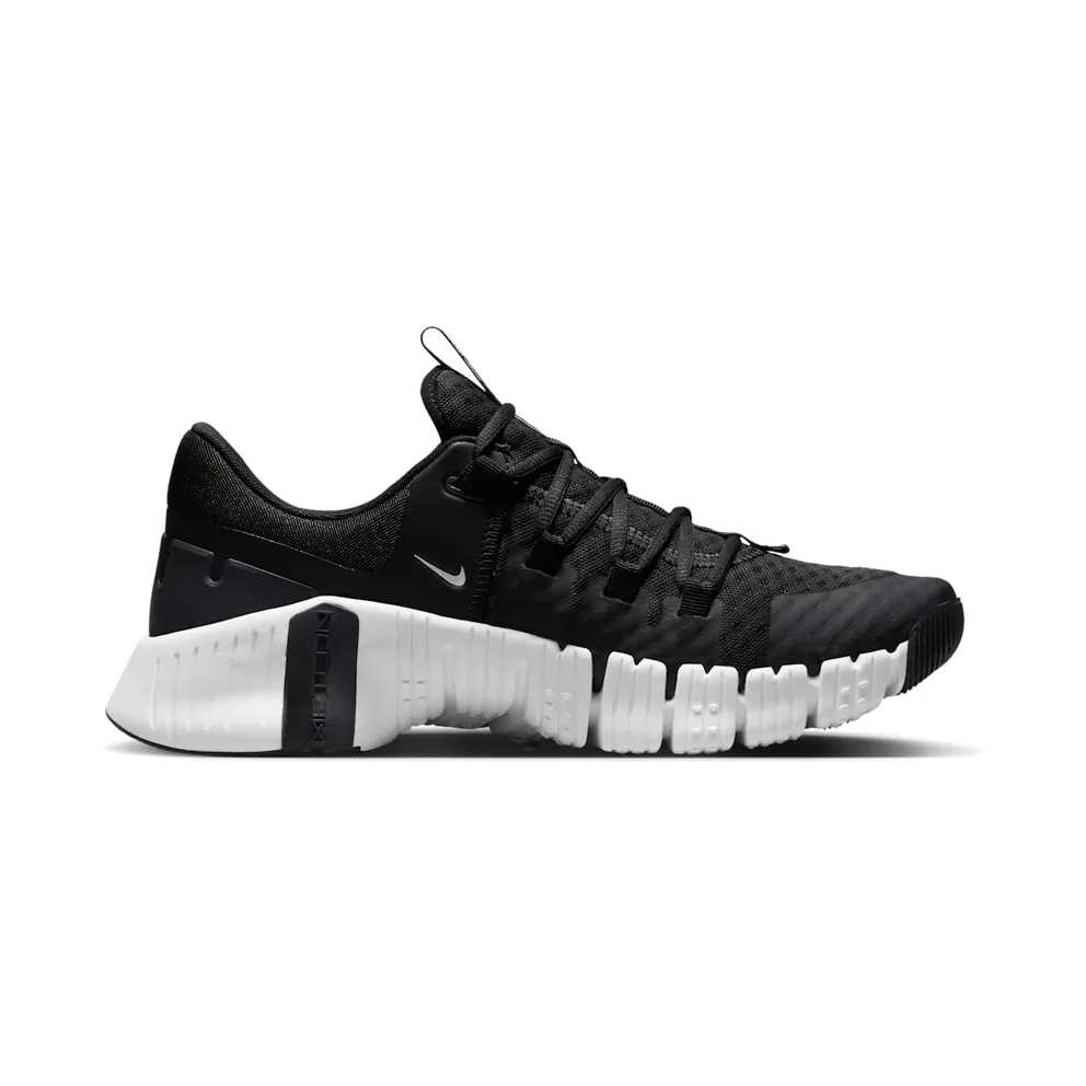 Nike Free Metcon 5 “Black / White” (DV3949-001)