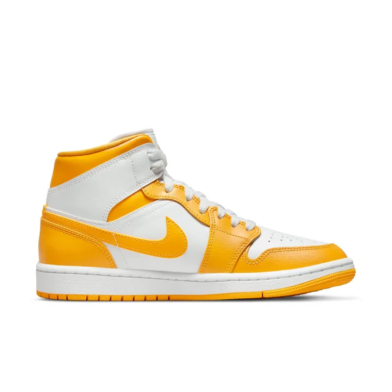 Jordan 1 MID “White / University Gold” (BQ6472-117)