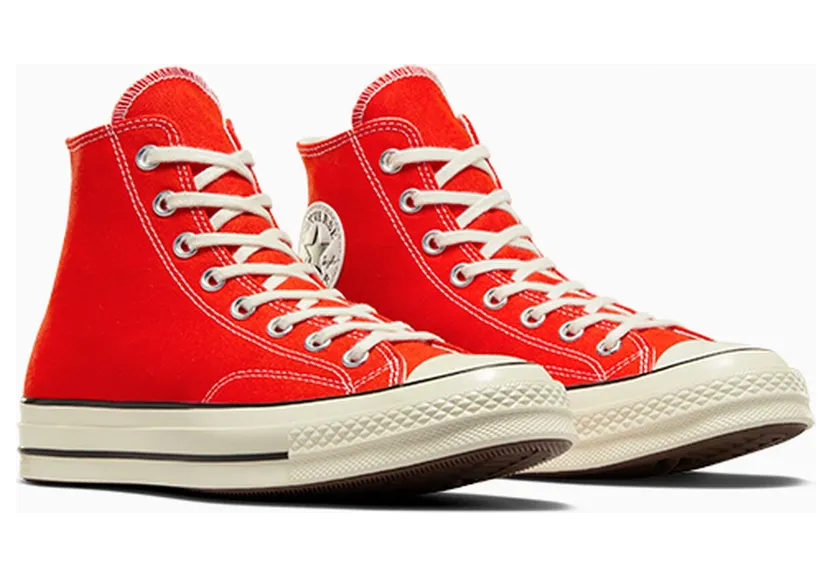 converse-chuck-taylor-all-star A06525C