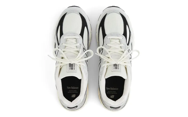 New Balance 990v4 “Made in USA – Grey / Black” (U990TG4)