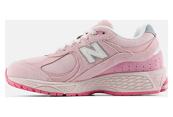 new-balance-2002r M2002RCR
