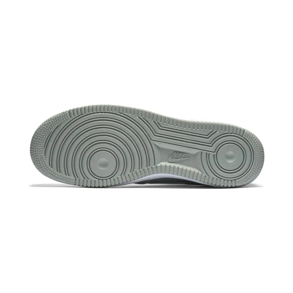 Nike Air Force 1 ’07 Lv8 Metallic Silver/Metallic Silver-White Metallic Silver/Metallic Silver-White (718152-013)