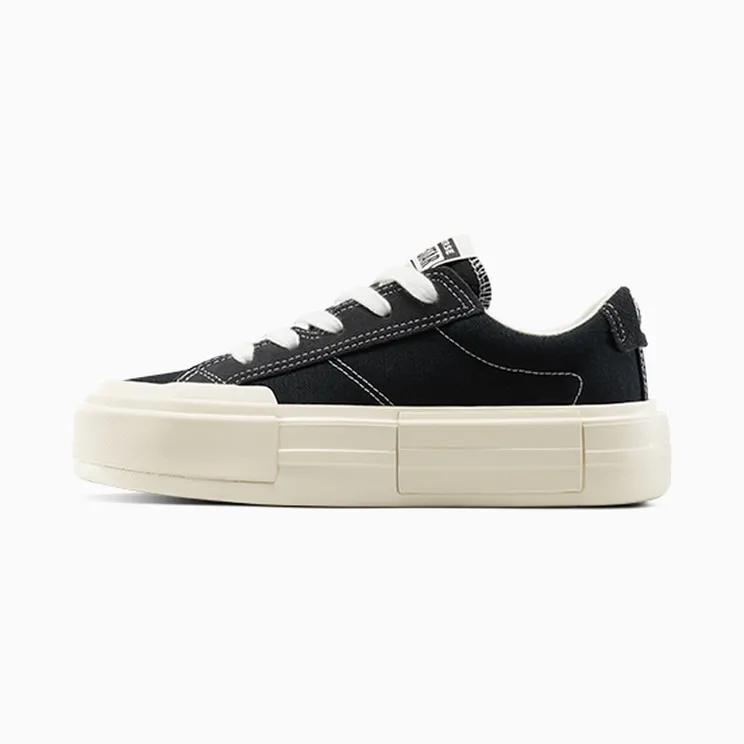 converse-chuck-taylor-all-star A17682C