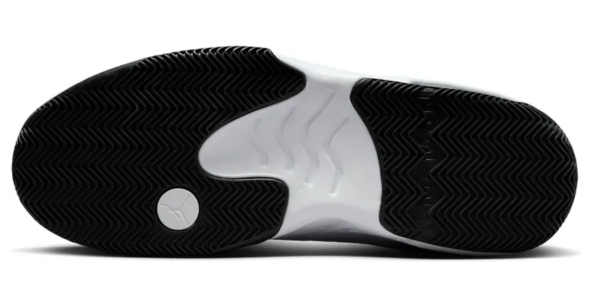 air-jordan-max-aura CK6636-107