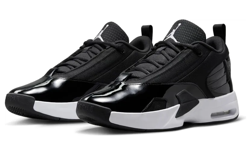 air-jordan-max-aura FQ8298-010