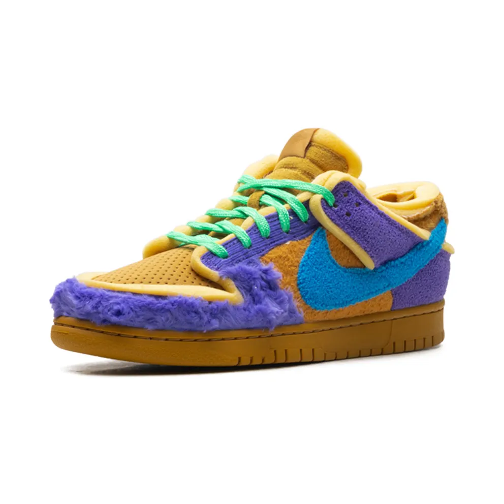 Nike Dunk Low “CPFM Swamp Sponge – Psychic Purple” (IH5094-500)