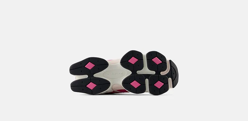 New Balance 9060 “Pink” (U9060FP)