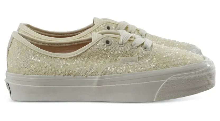 Vans Authentic sequin-embellished sneakers – Beige (VN000DB8CEQ1)