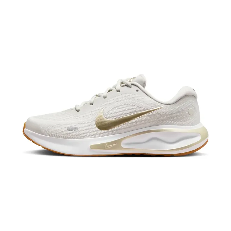 Nike Journey Run “Phantom / Sail / Gum Light Brown / Neutral Olive” (FJ7765-003)