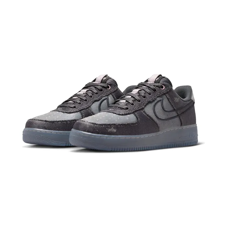 nike-air-force IQ0614-060
