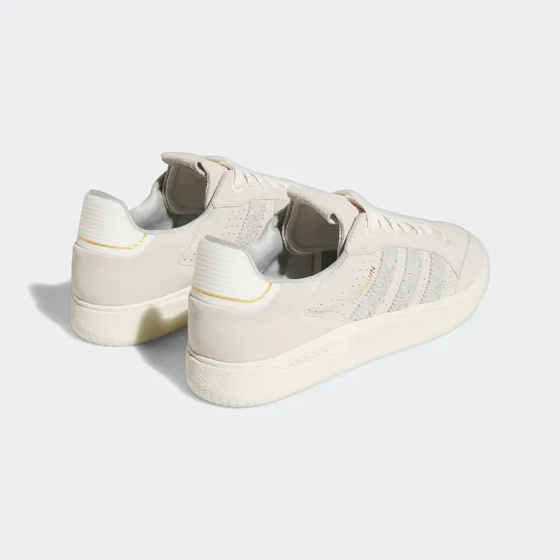 adidas Tyshawn Low Chalk White / Grey One / Cream White (HQ2006)