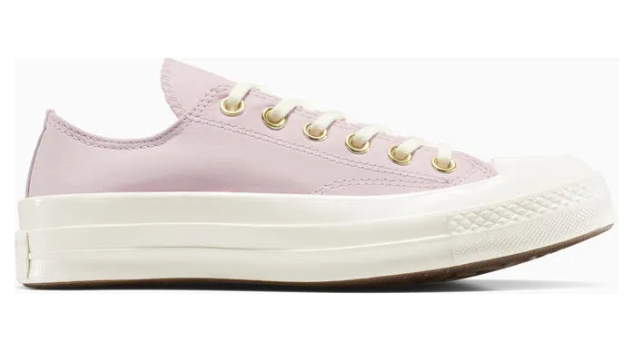 converse-chuck-taylor-all-star A15447C