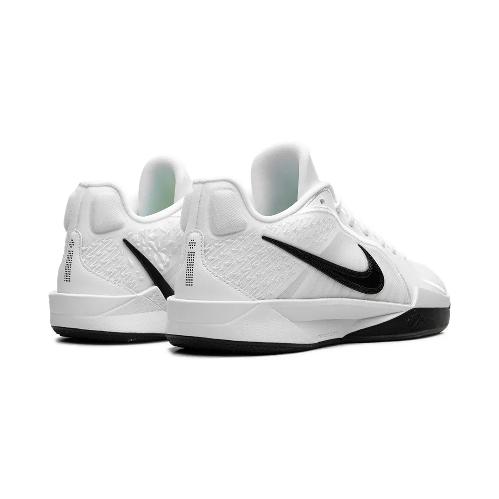 Nike Sabrina 2 “White” (HF3234-100)