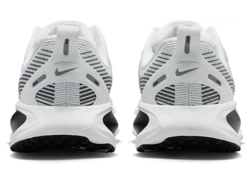 nike-vomero-18 IO9501-100
