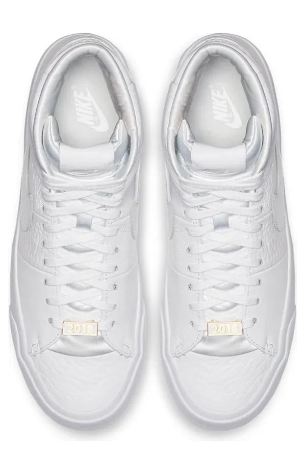 nike-blazer AR8830-100