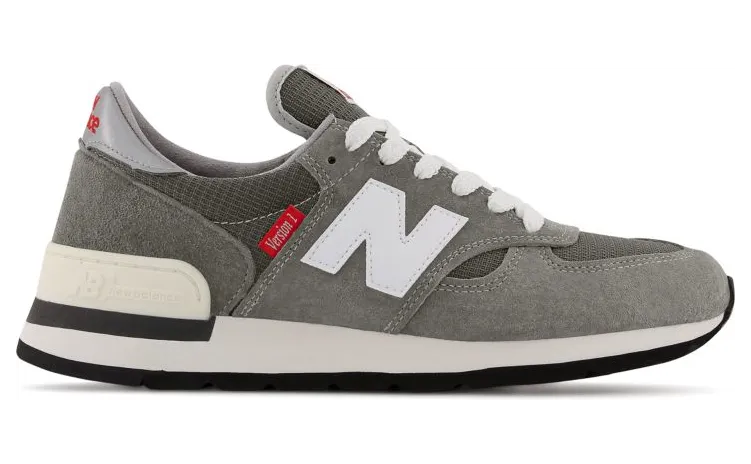New Balance 990 M990VS1