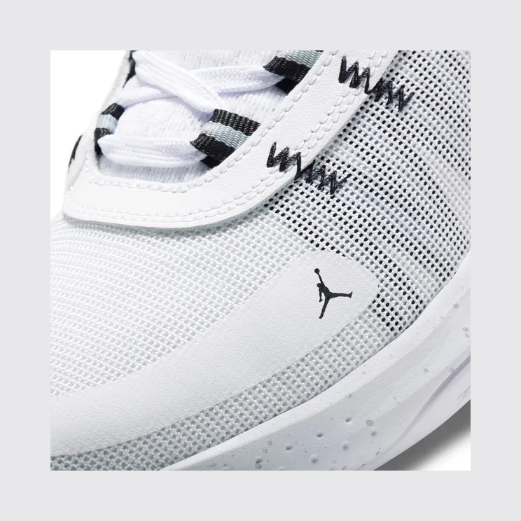 air-jordan-jumpman BQ3449-102